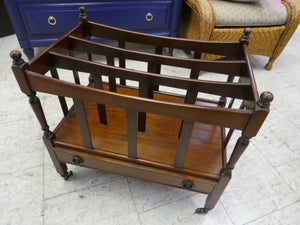MAGAZINE RACK