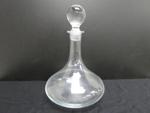 DECANTER