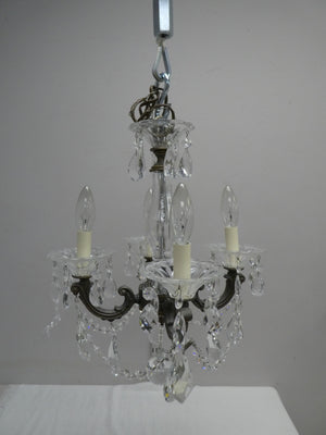 CHANDELIER