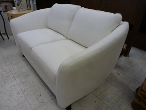 LOVE SEAT