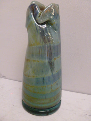 VASES & URNS