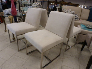 DINING CHAIR