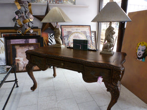 DESK